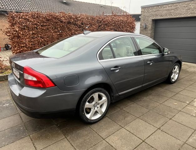 Volvo S80 2,5t aut facelift