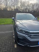 Volkswagen Touareg 3.0 V6 TDI 170kW 4MOT Tiptr. R-Line ... - VW Touareg Gebrauchtwagen in Köln