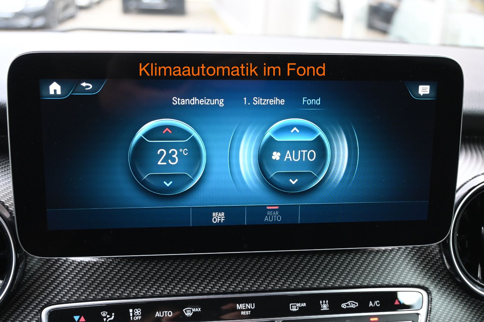 Fahrzeugabbildung Mercedes-Benz V 250 d 4Mat. AMG extralang °AIRMATIC°AHK°STHZ°