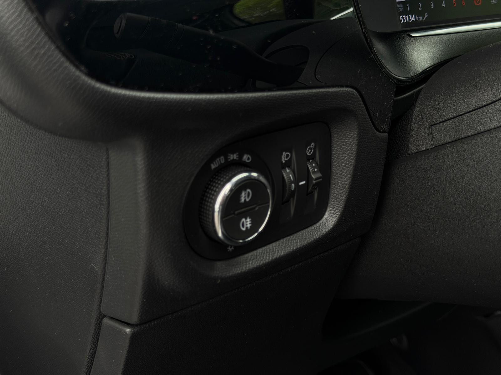 Fahrzeugabbildung Opel Corsa F Elegance 1.5 D DAB GRA Navi LED SHZ PDC