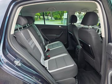 Volkswagen Golf Plus - 12