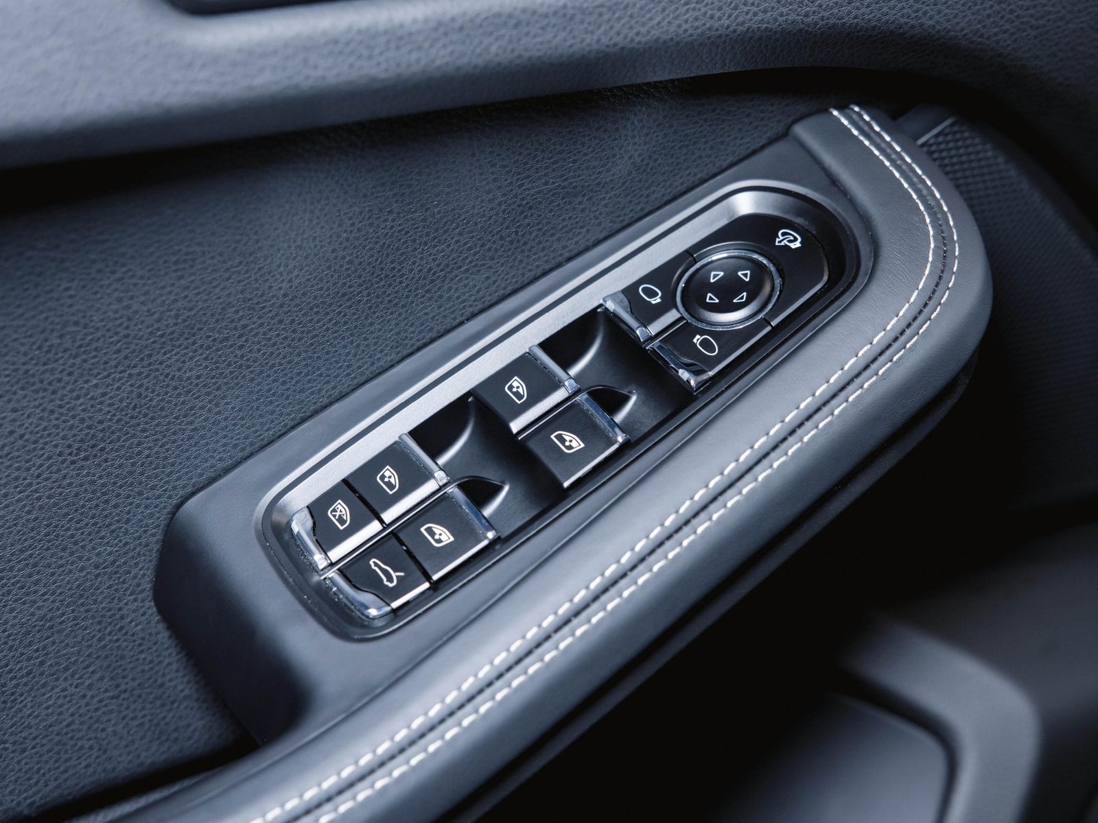 Porsche Macan S Panoramadach Sport Design foto 24