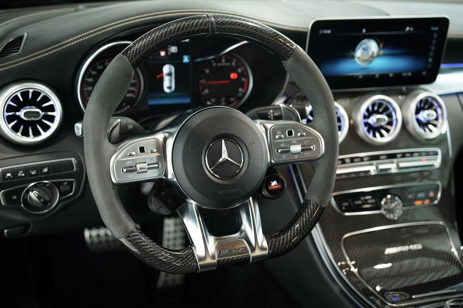 Mercedes Benz C 63 Amg