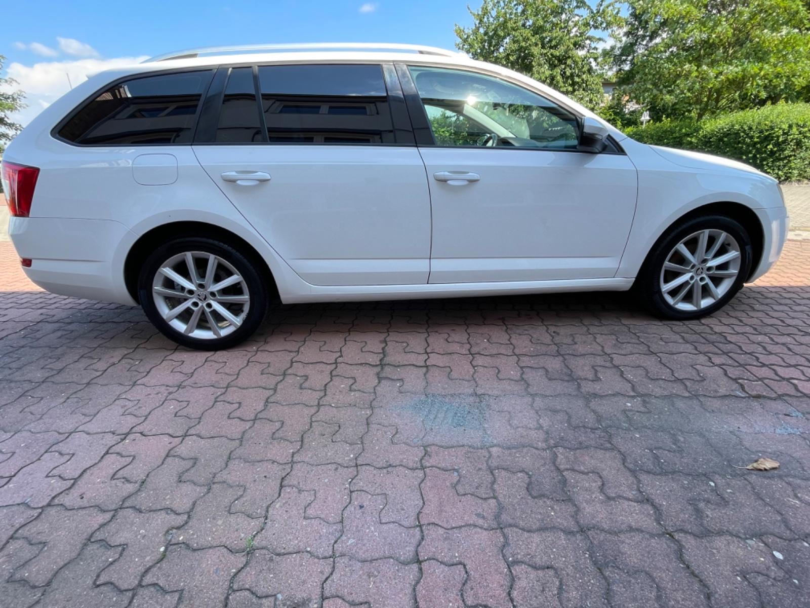 Skoda Octavia Combi Elegance 2.0 TDI Alu