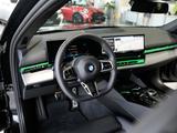 BMW 520d xDrive M Sport AHK 20LM Harman Kamera - BMW 520: mit Navigationssystem