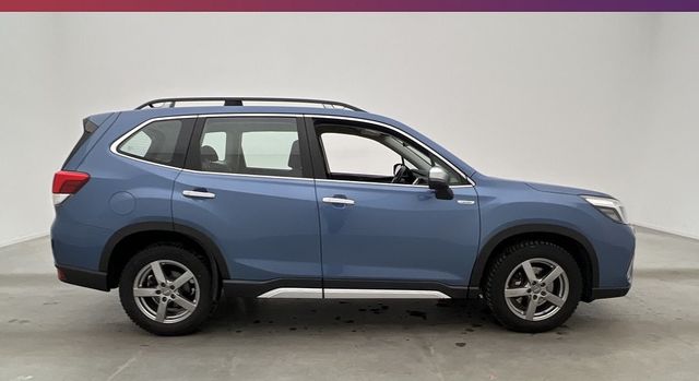 Subaru Forester e-Boxer AWD 150hp Camera Half leather C