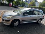 Peugeot 307 1.6 16V 110 - - Peugeot 307 in Bonn