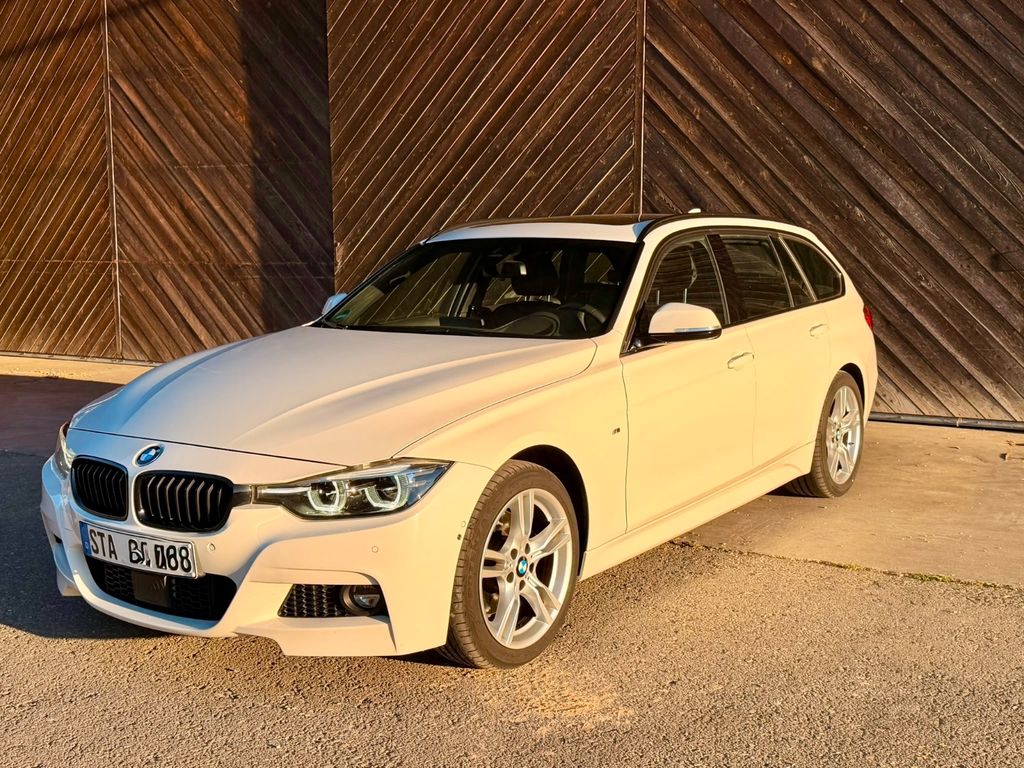Image of BMW 330