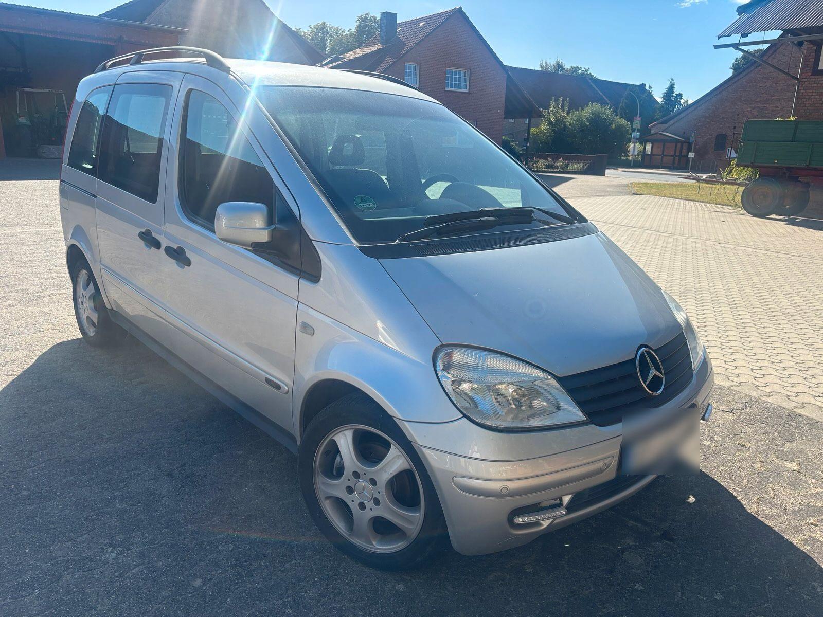 Mercedes-Benz Vaneo 2005 — photo 6