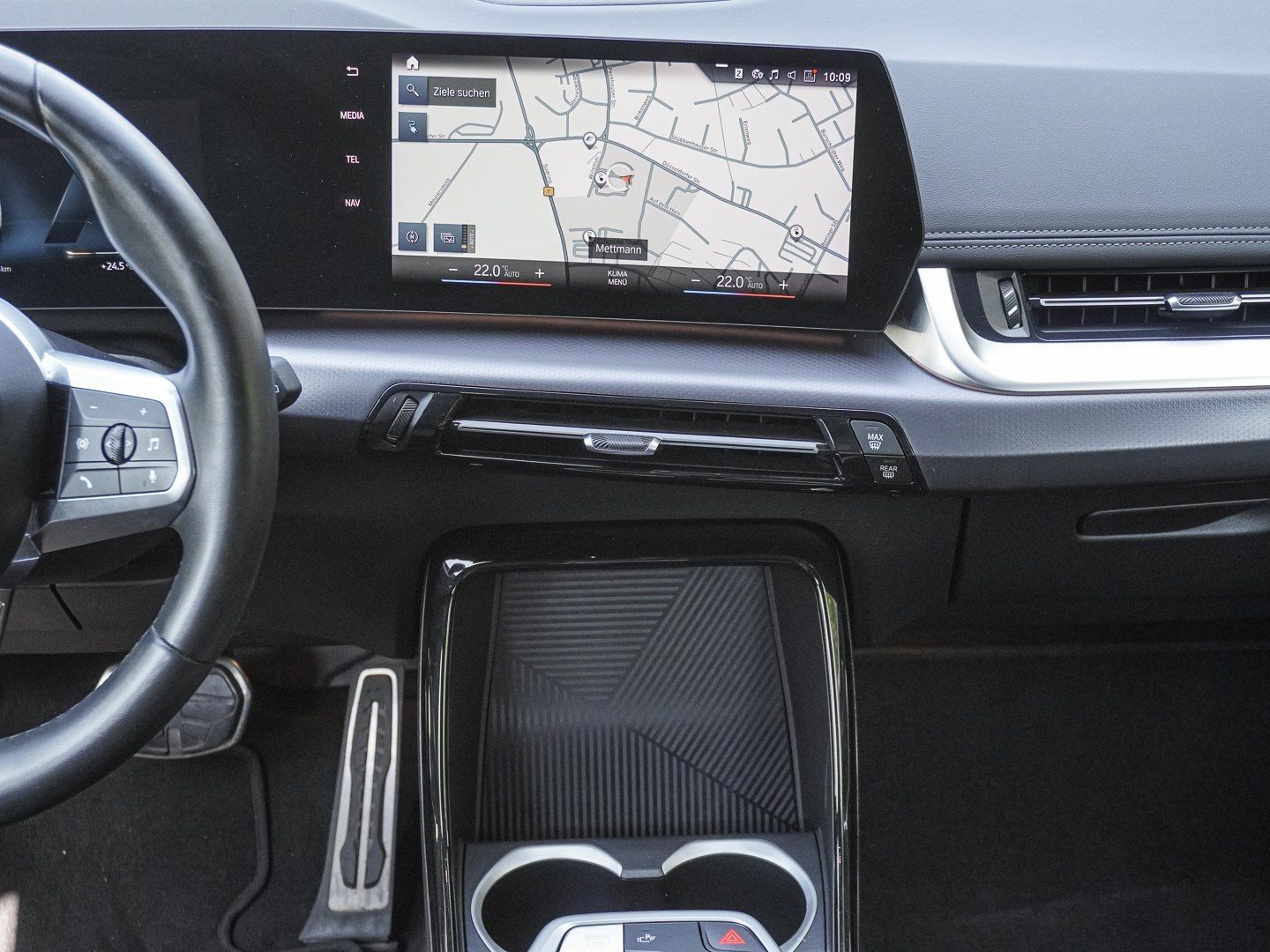 BMW iX1 xDrive30 M Sport RFK NAVI LED Sound Syst. foto 7