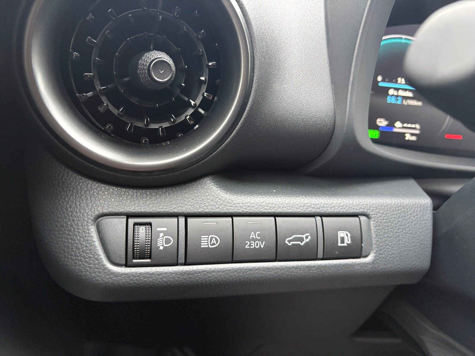 Toyota C-HR - Bild 18