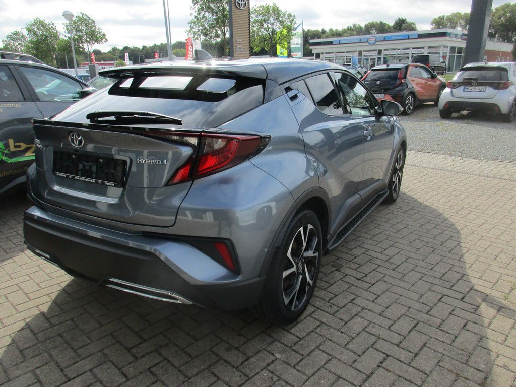 Toyota C-HR 2.0 Hybrid Team D imagem 3