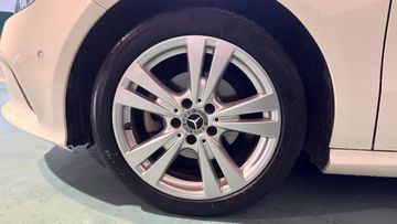 Mercedes A 180 - 5