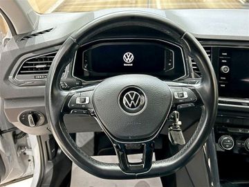 Volkswagen T-Roc - 8