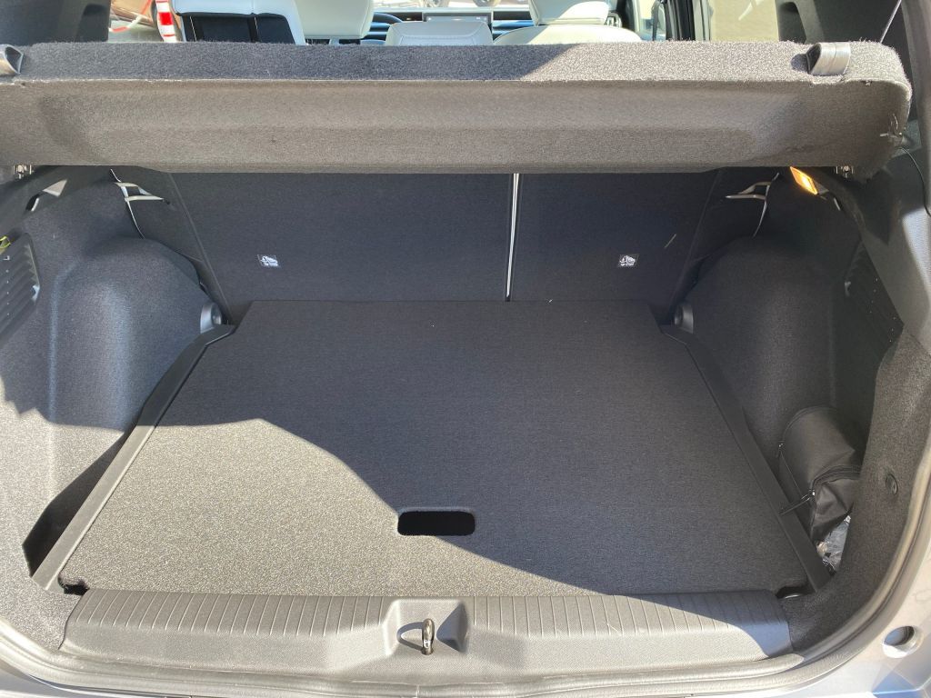 Fahrzeugabbildung Citroën C3 Aircross Hybrid Automatik 145 MAX *Winterpak*