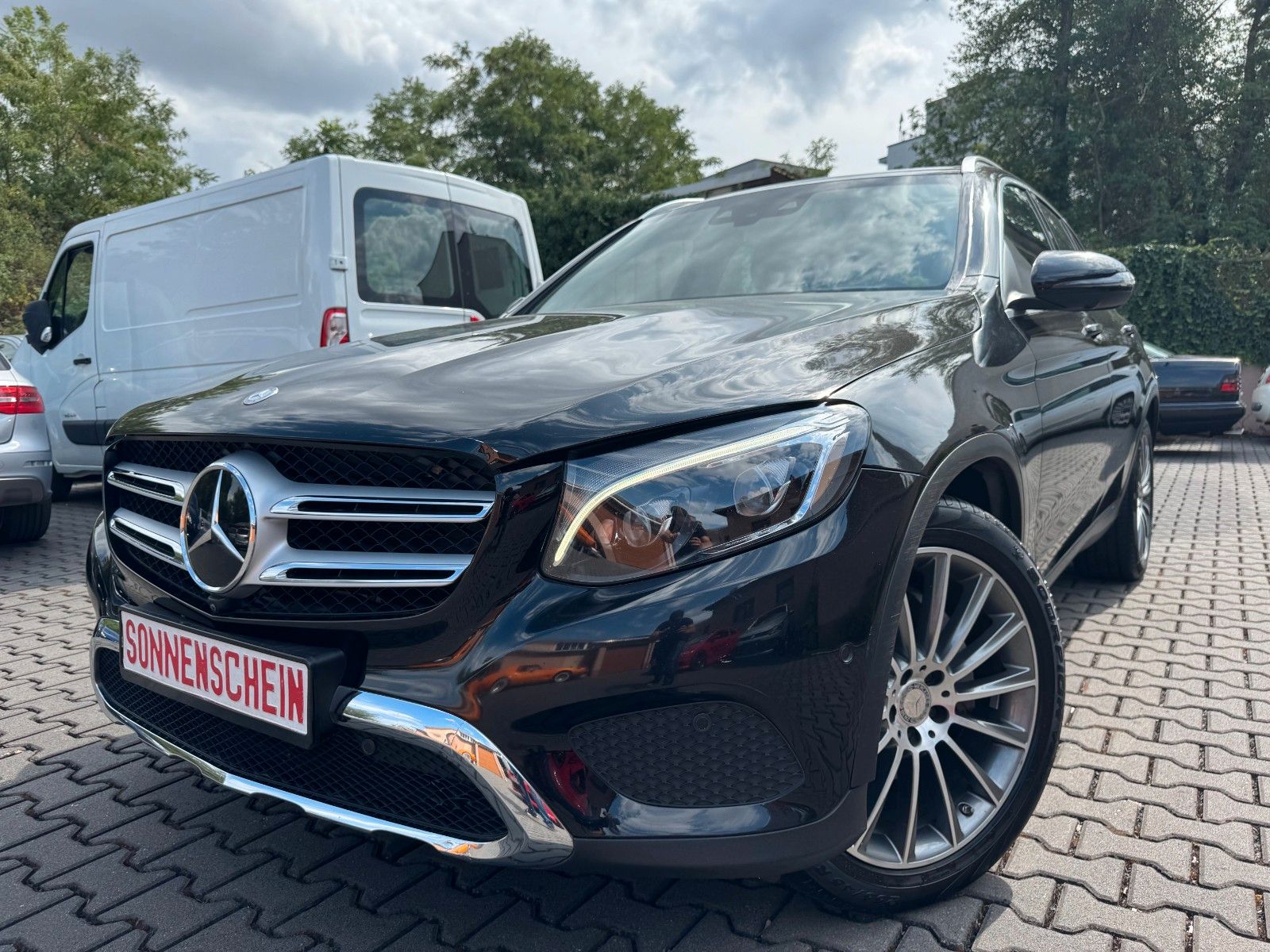 MERCEDES-BENZ GLC 250d 4Matic AMG*PANO*360*20 ZOLL*VOLL*