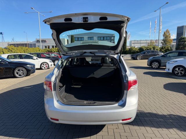 Toyota Avensis  Kombi Sol