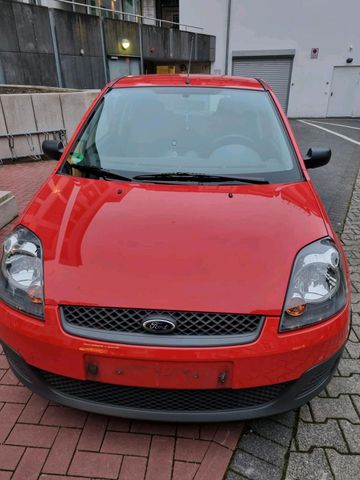 Ford Fiesta Fun erster Hand