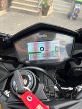 Aprilia Rsv 4 1000 rr - APRILIA RSV1000R