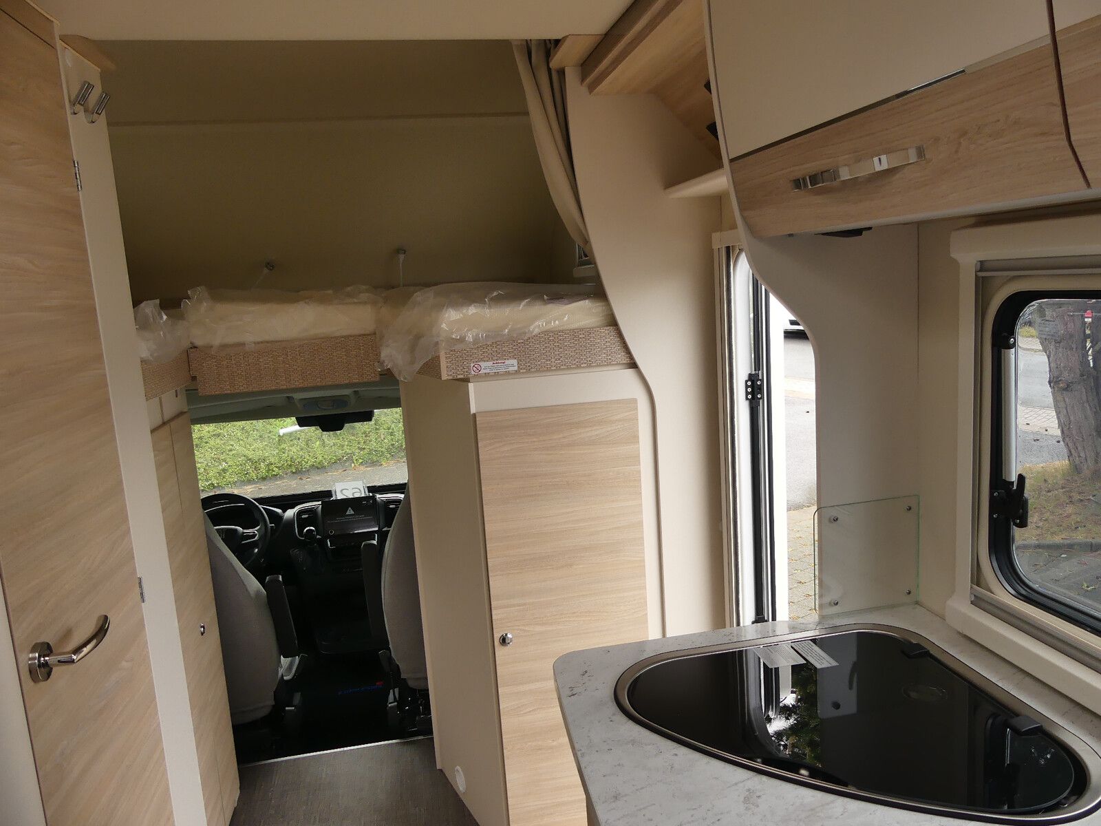 Fahrzeugabbildung Eura Mobil Activa One AO 650 HS Travel Plus - Fahrassistenz