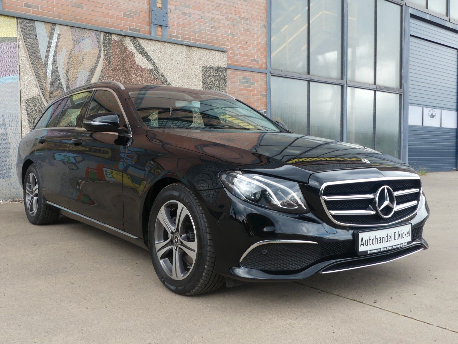 MERCEDES-BENZ E 220 d T-Modell  (Widescreen Cockpit)KAMERA/PDC