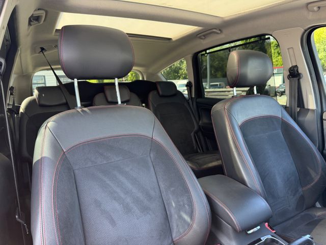 Ford S-Max Titanium S