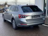 Skoda Superb Combi 2.0 TDI DSG Style LED-MATRIX+PANORA - Skoda Superb: Kombi
