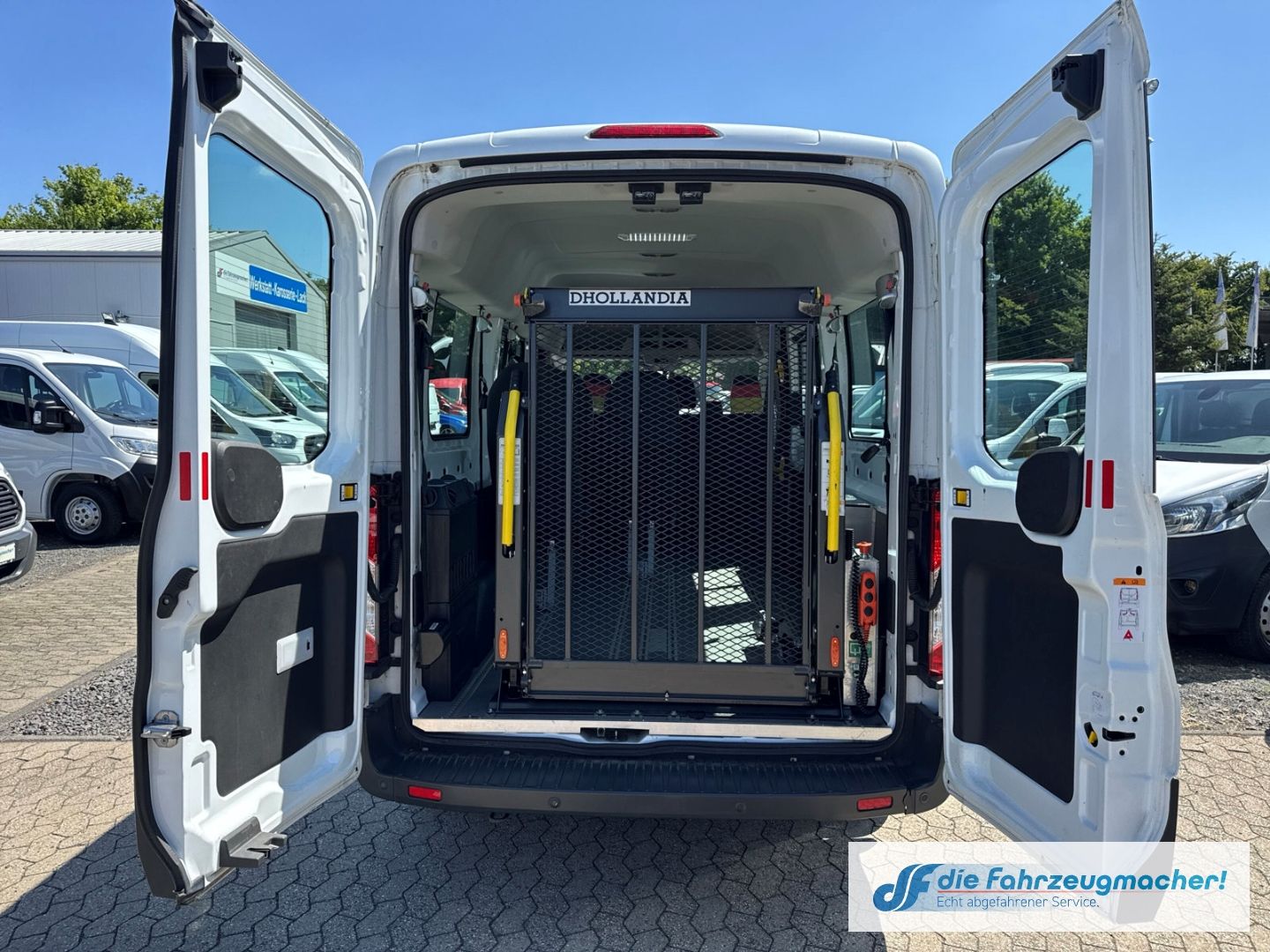 Fahrzeugabbildung Ford Transit Kombi 350 L3 Trend 2.2 TDCi DPF *1777 *K