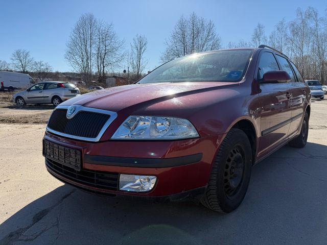 Skoda Octavia Combi Ambiente,Klima,Shz,süchtig,Ahk