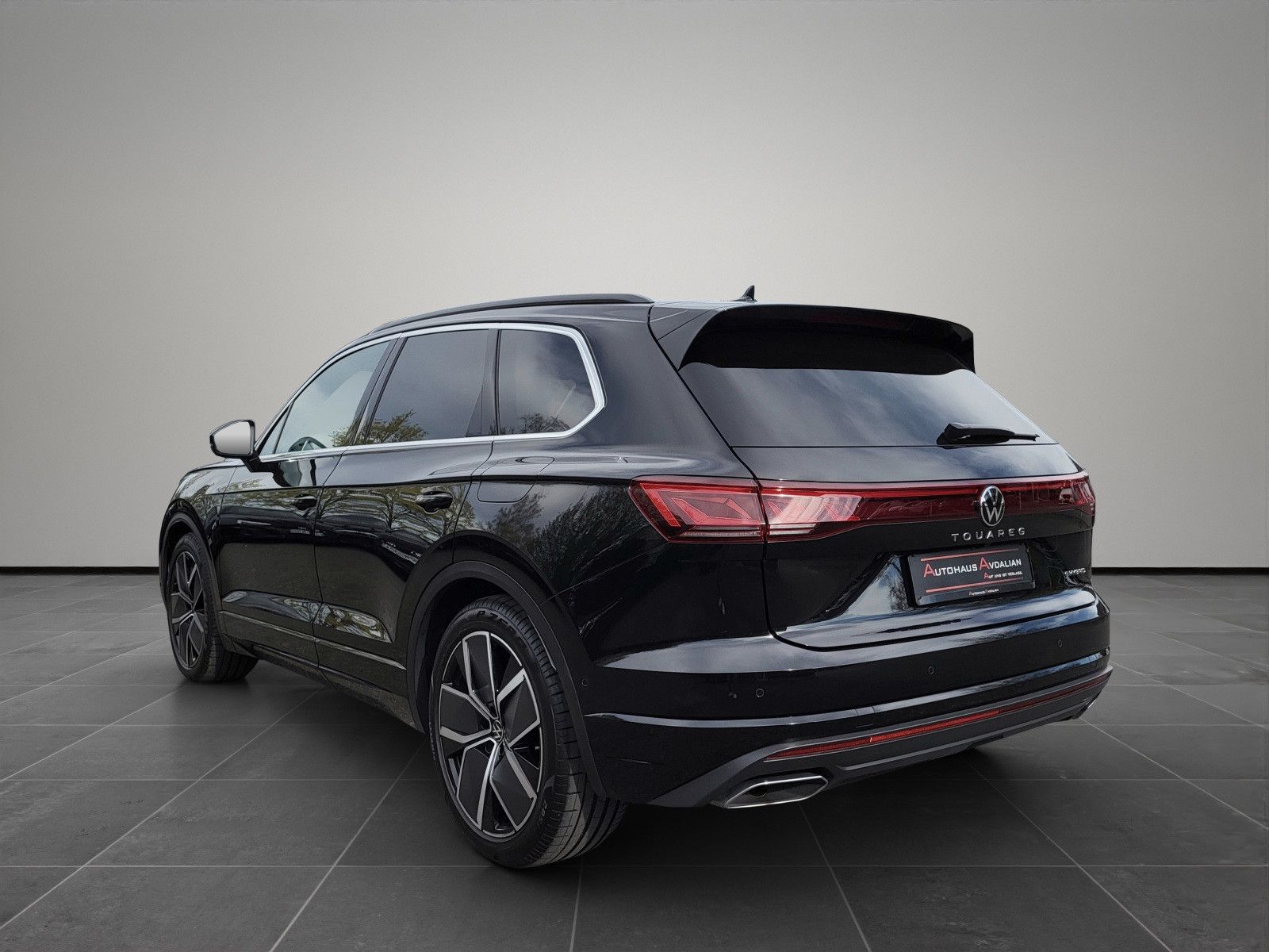 Volkswagen Touareg 3.0 TSI eHybrid 4M. Elegan. HUD|LUFT|AHK imagem 3