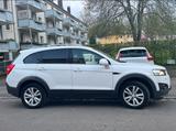 Chevrolet Captiva 2.2TD LT+ Auto AWD 7-Sitzer LT+ - Chevrolet Captiva von privat