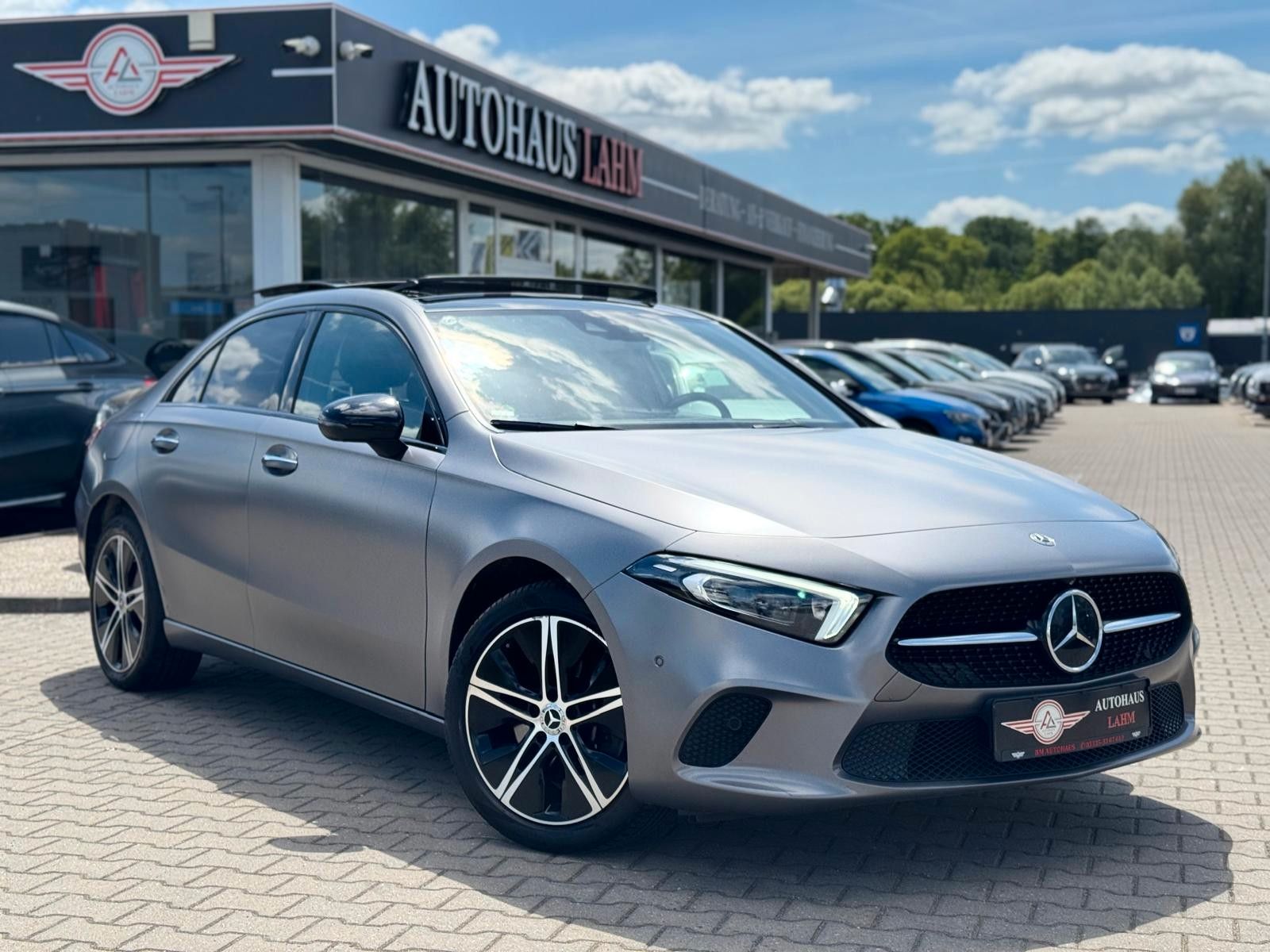 MERCEDES-BENZ A 250e 8G-DCT Lim."Progressive"PANO*AMBIENTE*360