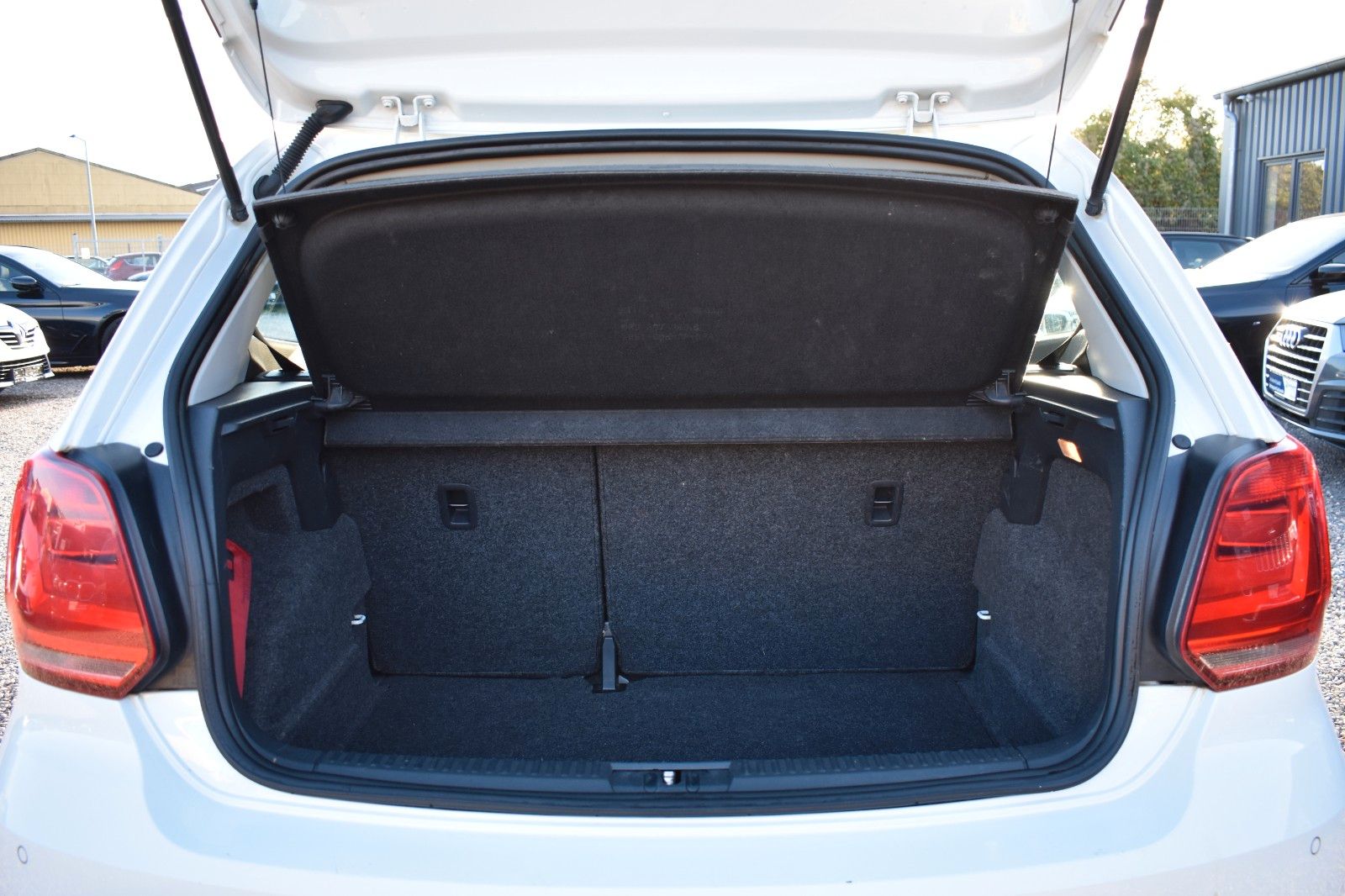 Fahrzeugabbildung Volkswagen Polo V Trendline BMT/PDC/KLIMA/SHZ