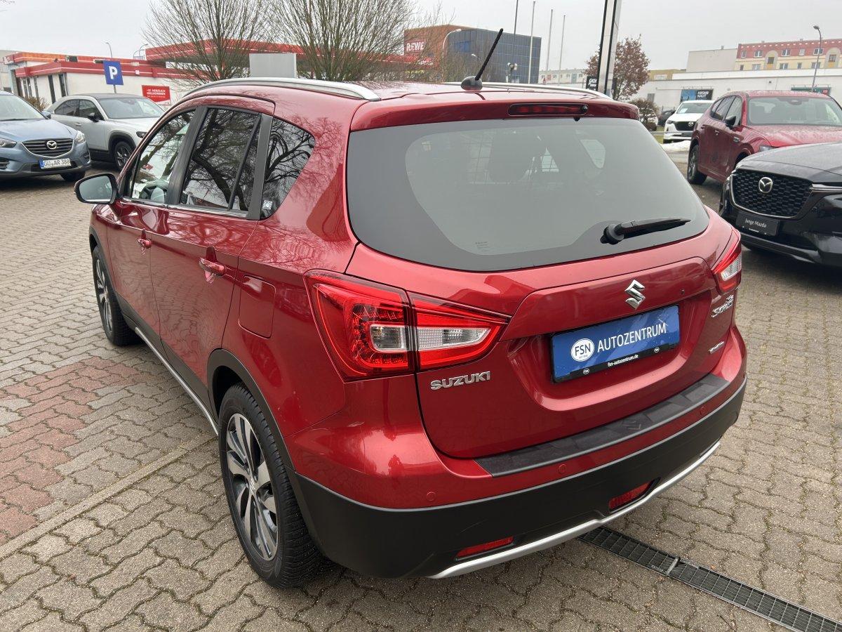 Suzuki S-CROSS 1.4 COMFORT+ ALLGRIP AHK Leder