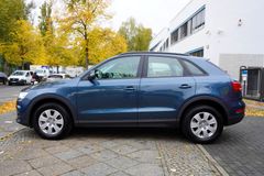 Fahrzeugabbildung Audi Q3 basis Navi Klima Tempomat SHZ PDC AHK