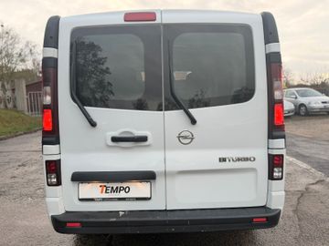 Opel Vivaro - 4