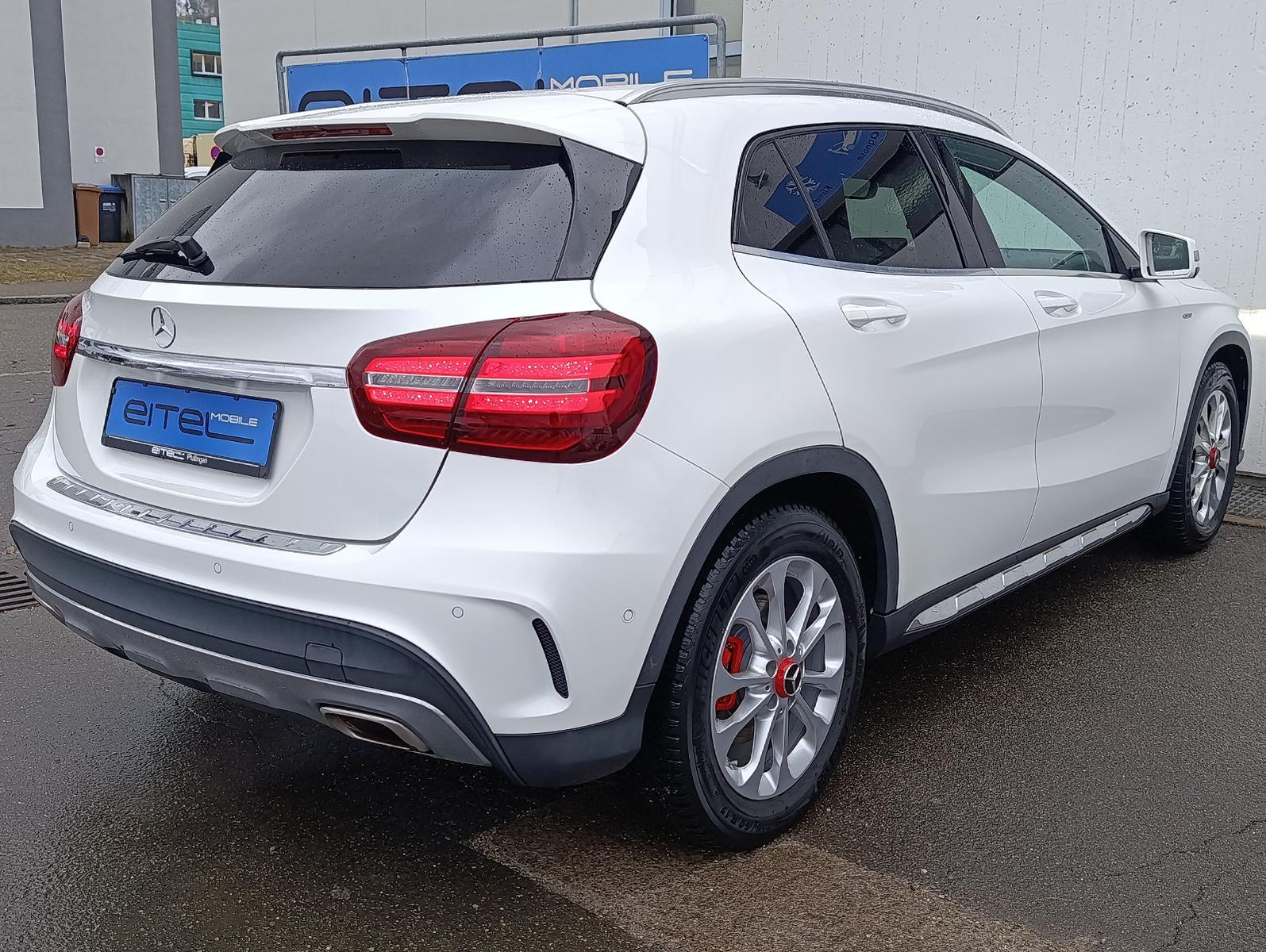 Mercedes-Benz GLA 250 4Matic Urban Style Edition Leder Navi