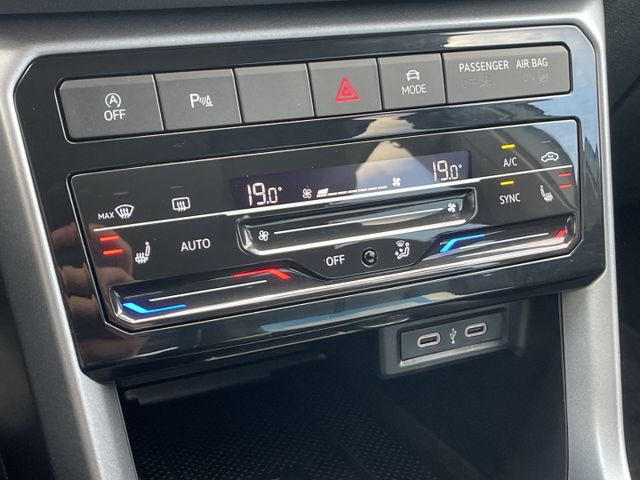 T-Cross 1.5 TSI DSG Active LED/Kamera/ACC/Navi