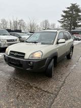Hyundai Tucson 2,0 CRDI 4WD 5 SEATS* - gebrauchte Hyundai TUCSON aus dem Jahr 2005