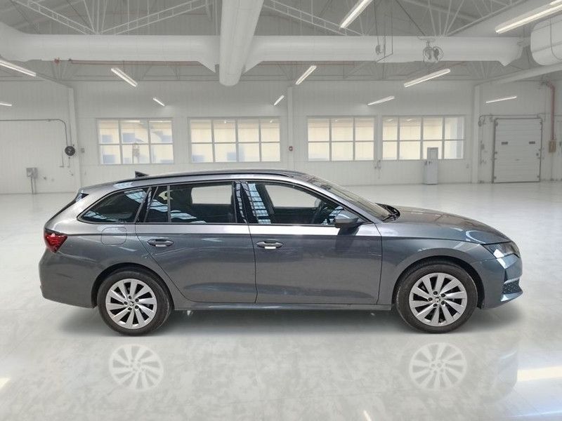Skoda SKODA OCTAVIA 2.0 TDI 110 KW EXECUTIVE DSG STATI imagem 3