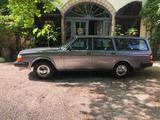 Volvo 240 GL - Volvo 240: Gl