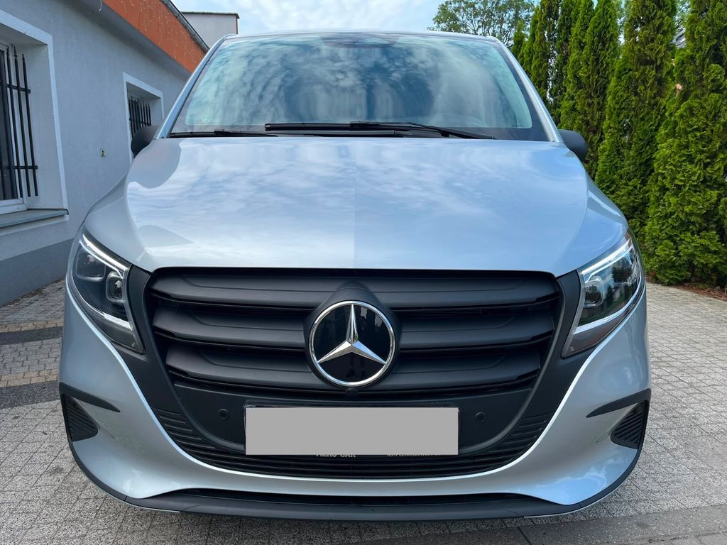Image of Mercedes-Benz Vito