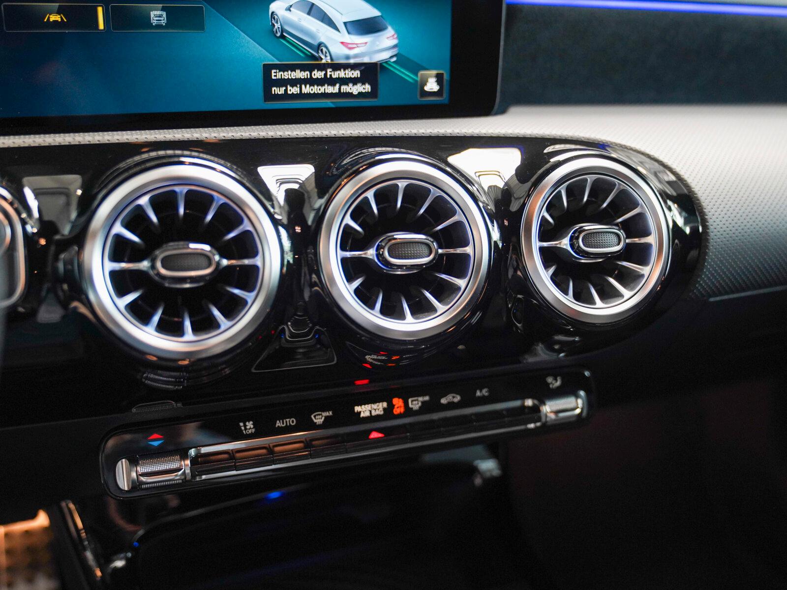 Mercedes-Benz CLA 180 SB AMG Line CarPlay Ambientebeleuchtung, миниатюра 23