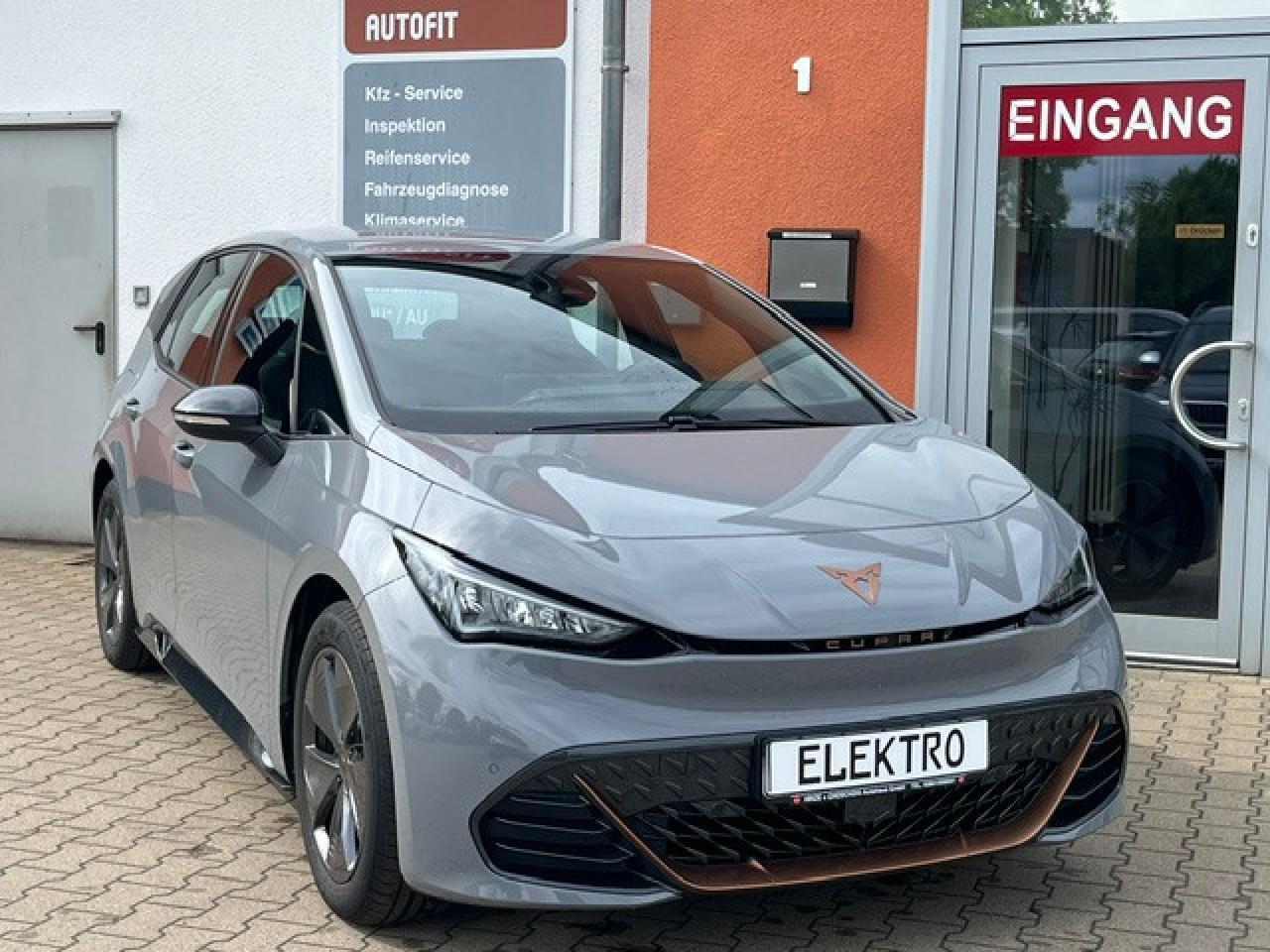 Cupra Born 150 kW CCS LED Navi 2 Zonen Clima