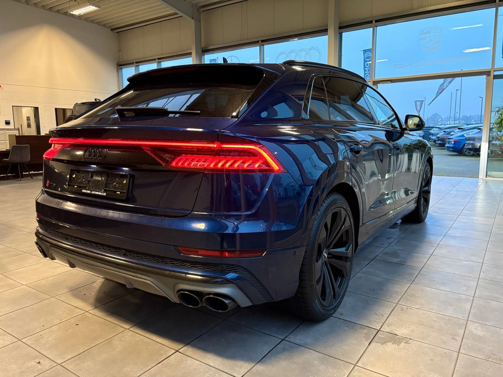 Fahrzeugabbildung Audi Q8 50 TDI Quattro S-Line HA Lenkung 22-zoll