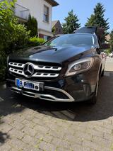 Mercedes-Benz GLA 220 d 4MATIC DCT  - Mercedes-Benz GLA-Class in Köln