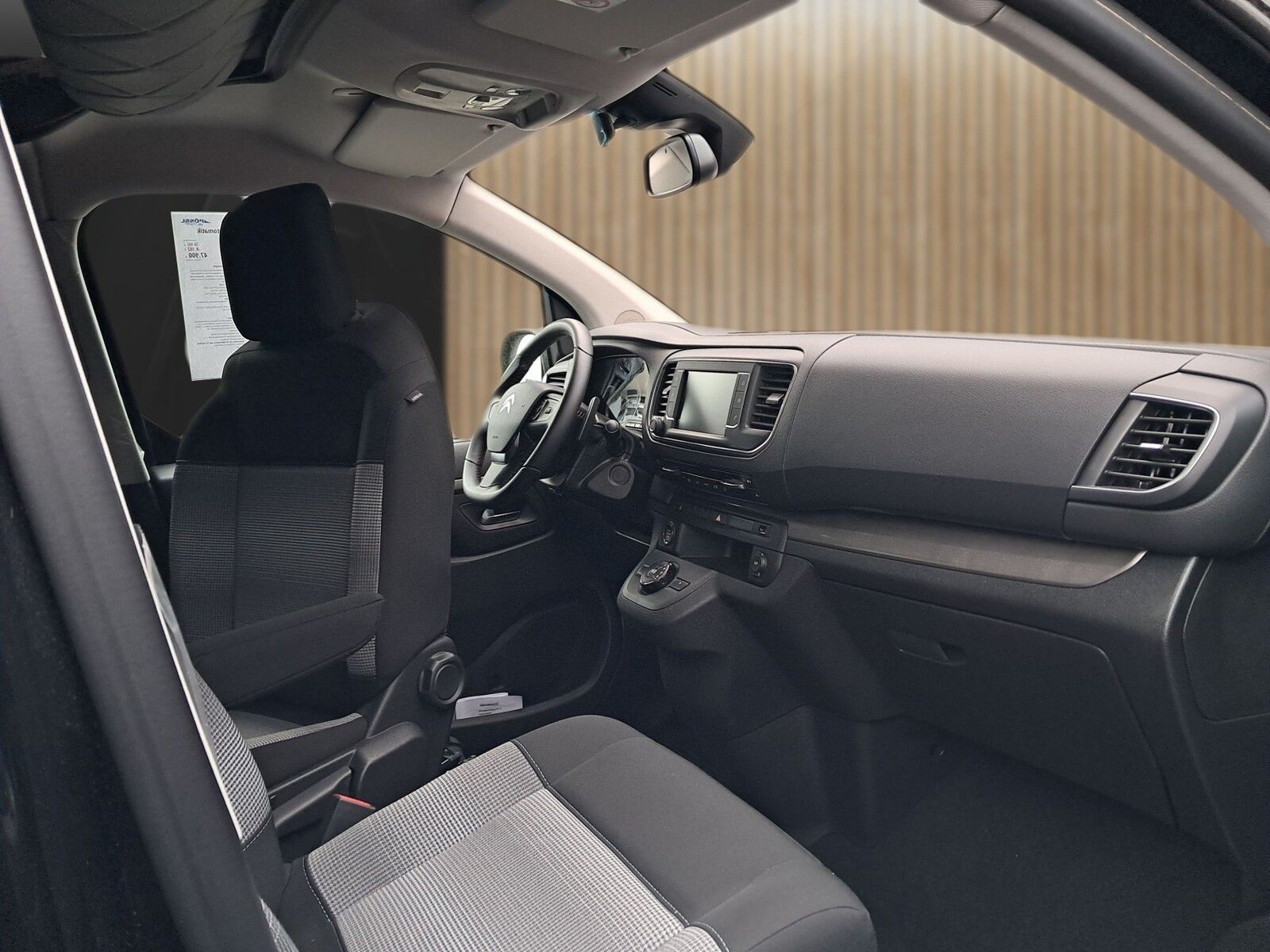 Fahrzeugabbildung Pössl Vanster Citroen 145 PS Automatik AHK,Campbox
