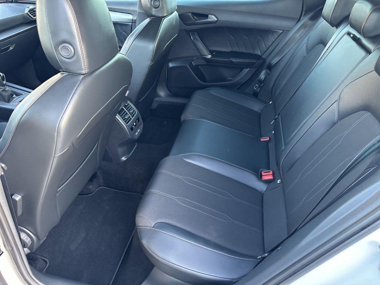 Fahrzeugabbildung CUPRA Leon 1.5 TSI 150 PS 6-Gang