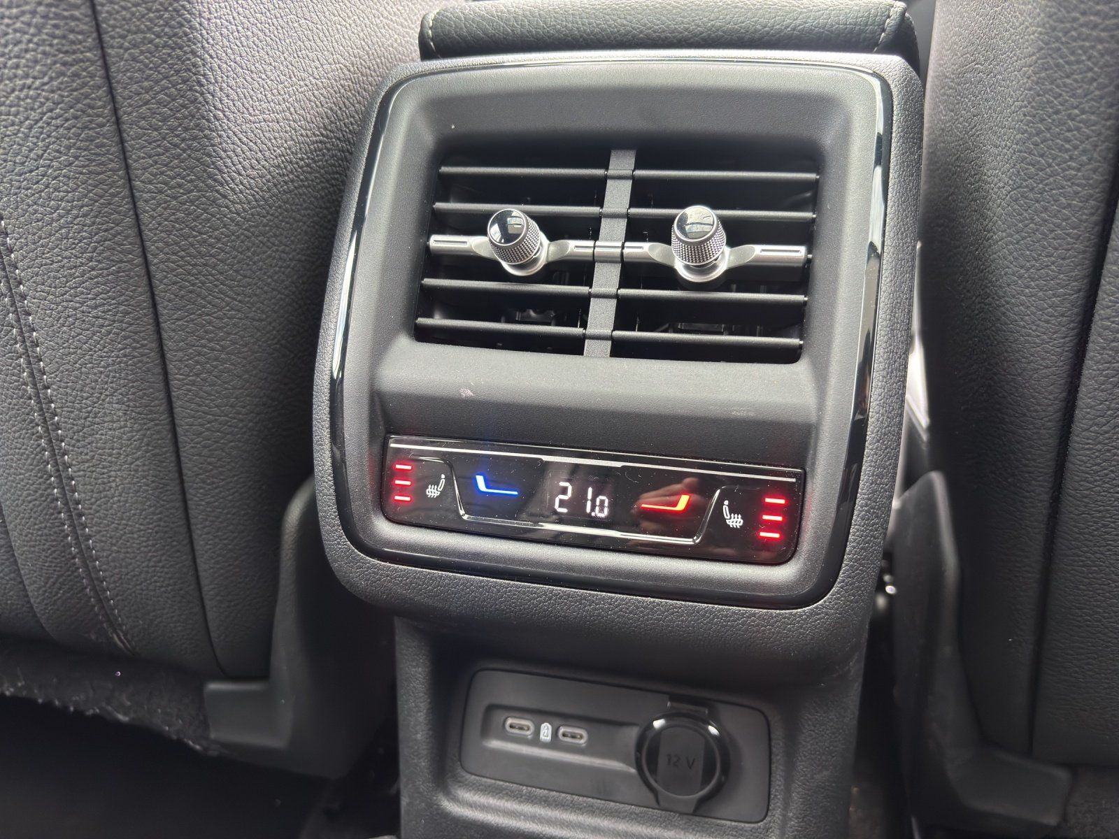 Fahrzeugabbildung SKODA Kodiaq Selection 2,0 TDI 142 kW DSG 4x4