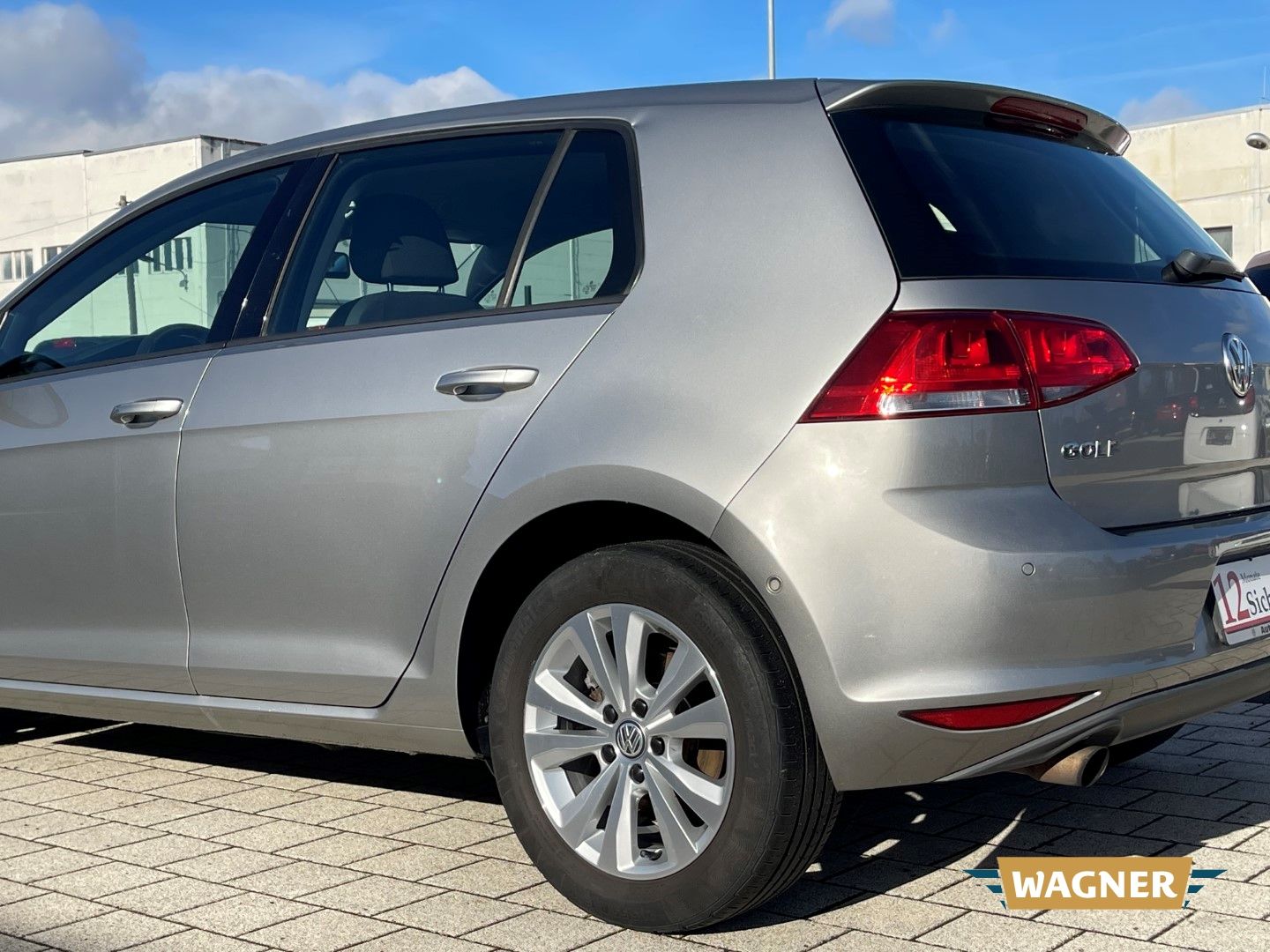 Fahrzeugabbildung Volkswagen Golf VII Comfortline BMT Klimaautomatik